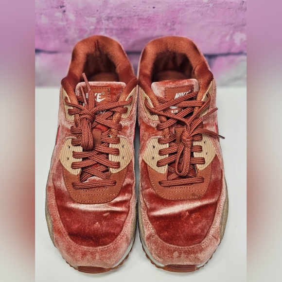 NIKE AIR MAX 90 VELVET "DUSTY PEACH" (898512-201) - Picture 3 of 8